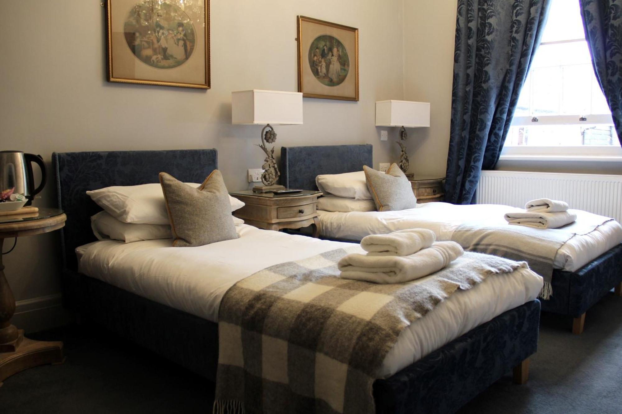 Blue Boar Hotel Maldon Room photo